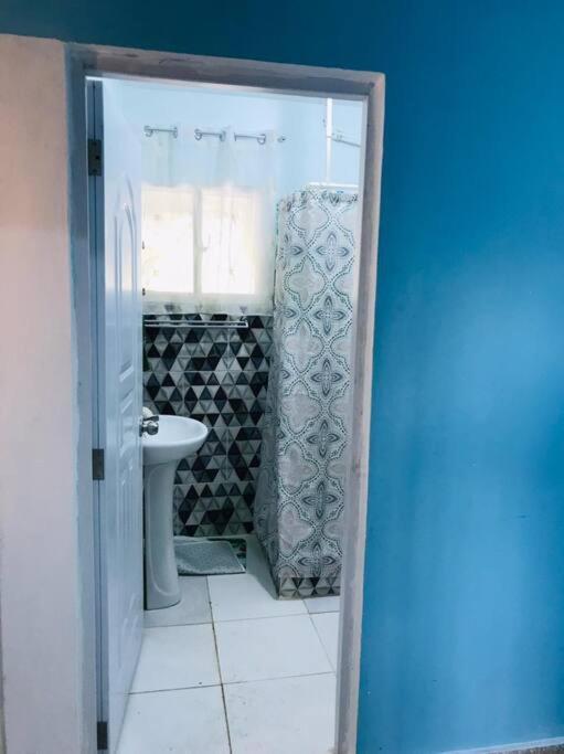 Apto 2Habitaciones Con Aire Y Vista Al Malecon De Samana 외부 사진